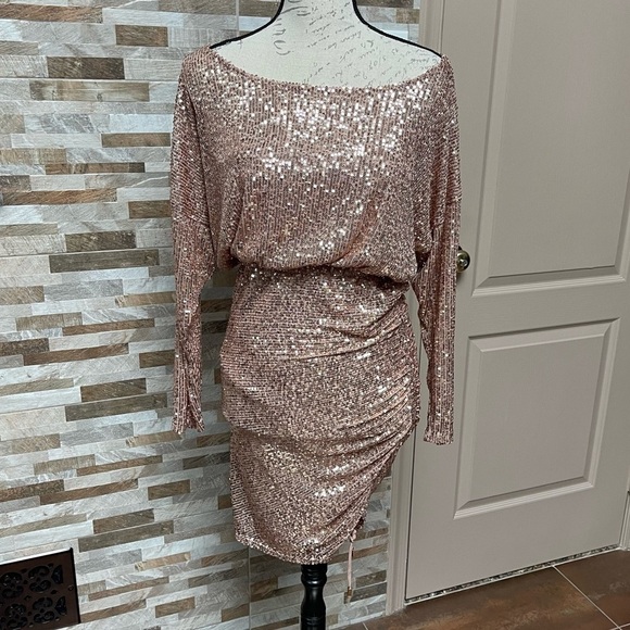 Free People Sequin Long Sleeves Minidress Sz Small Taylor Swift Eras Tour Party - Picture 5 of 14